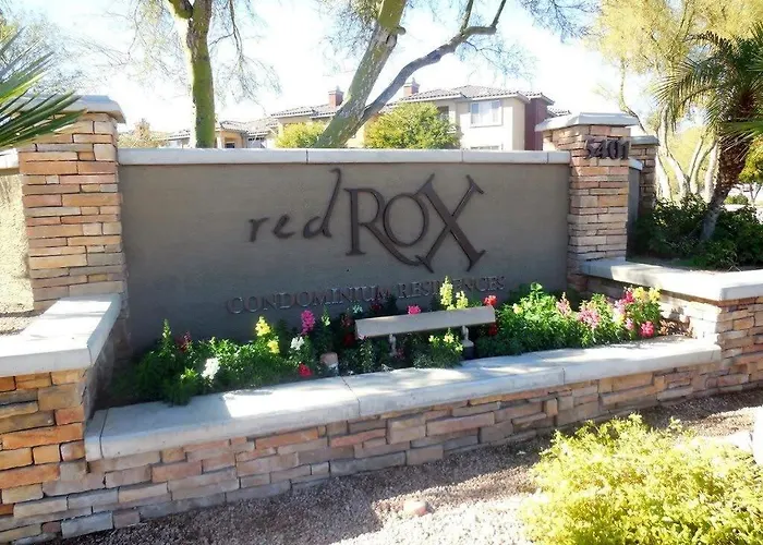 Gated Heated Pool Putt Near Papago